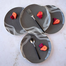 Load image into Gallery viewer, Green Wave 16 Pieces Dinner Set