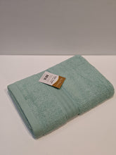 Charger l'image dans la galerie, Pair of Cotton Bath Towels