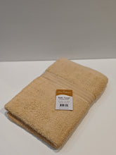 Charger l'image dans la galerie, Pair of Cotton Bath Towels