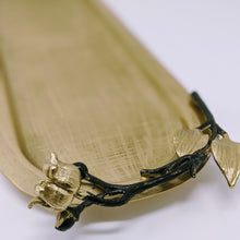 Charger l'image dans la galerie, Aurous Gold Tray | 15" Long