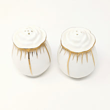 Load image into Gallery viewer, Gold Trim Salt and Pepper